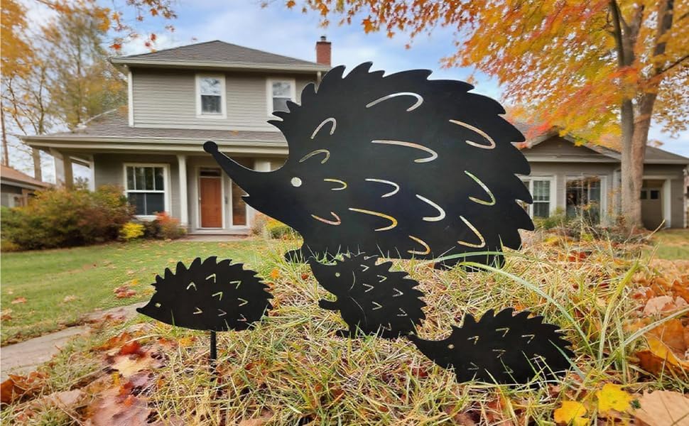 Metal Hedgehog Silhouette, Unique Garden Yard Art,Outdoor Halloween Decor for Patio,Decorative Garden Stakes,Metal Animals Yard Art,Cute Hedgehog Family