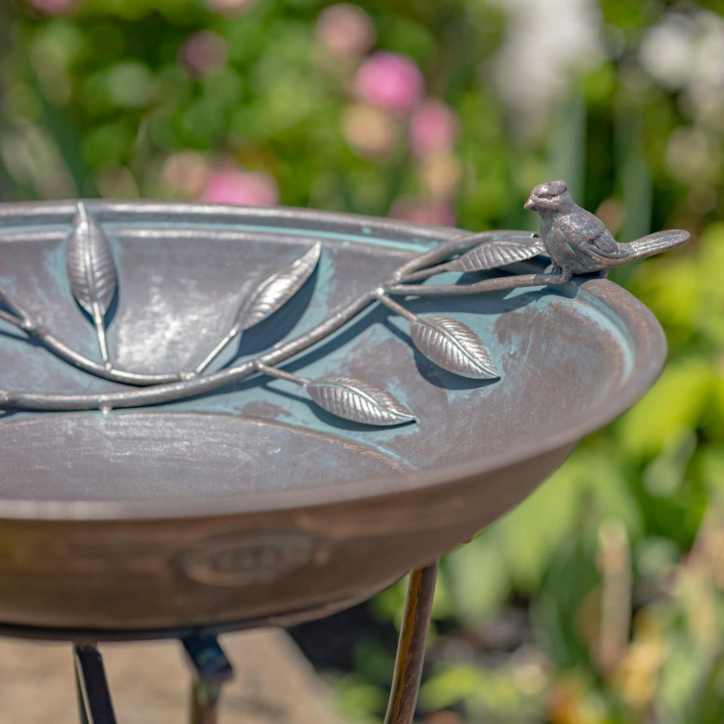 Zaer Ltd. Deep Well Made Metal Birdbath with 2 Cast Iron Birds and Leaf Decoration (Bronze)