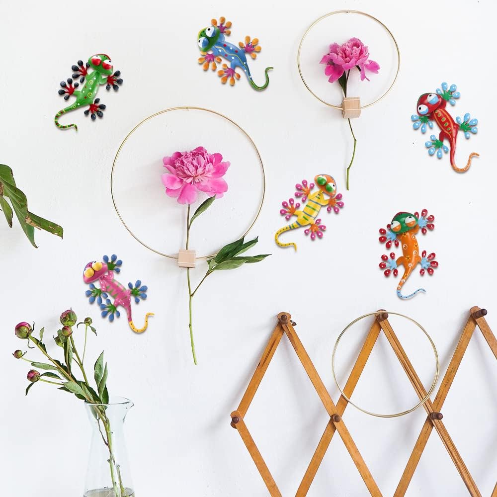 hogardeck Metal Gecko Outdoor Wall Decor, 6 Pack Lizard Wall Art Garden Sculptures & Statues with Free-adjustable Head Outdoor Spring Decor for Front Yard Fence Patio