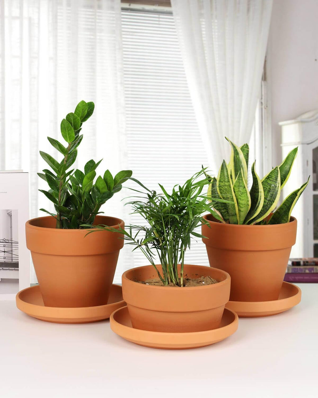 vensovo 9 Inch Terracotta Plant Saucer Pots Tray - 4 Pcs Round Planter Saucers for Indoor & Outdoor Plants, Large Clay Trays Perfect for 8 Inch 8.5 Inch 9 Inch Flower Pot
