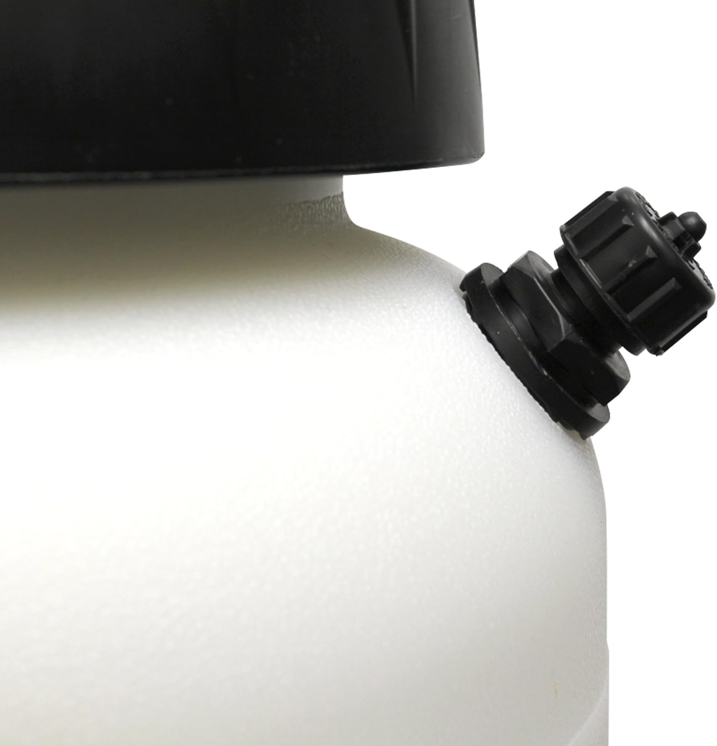 Chapin International 26031XP Chapin ProSeries Poly Sprayer for Fertilizer, Herbicides and Pesticides, 3-Ga, 20 inches, Translucent White