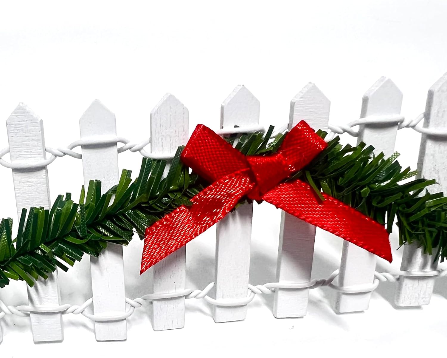 35 Inches Mini Fairy Garden Fence DIY Christmas Small Wood Decorative Picket Fence Micro Landscape Miniature Ornaments for Dollhouse, Crafts, Diorama Project, Plant Pot, White