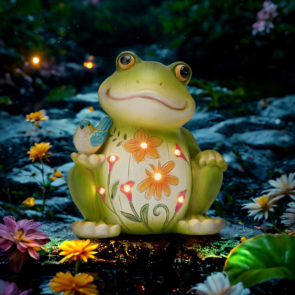 Solar Garden Frog Decor Outdoor Statue - Frog with LED Waterproof Sculptures Lights, Cute Pond/Yard Statues Outside Decoration, Home, Lawn, Patio, Resin Animal Ornament, Women/Gardening Gift
