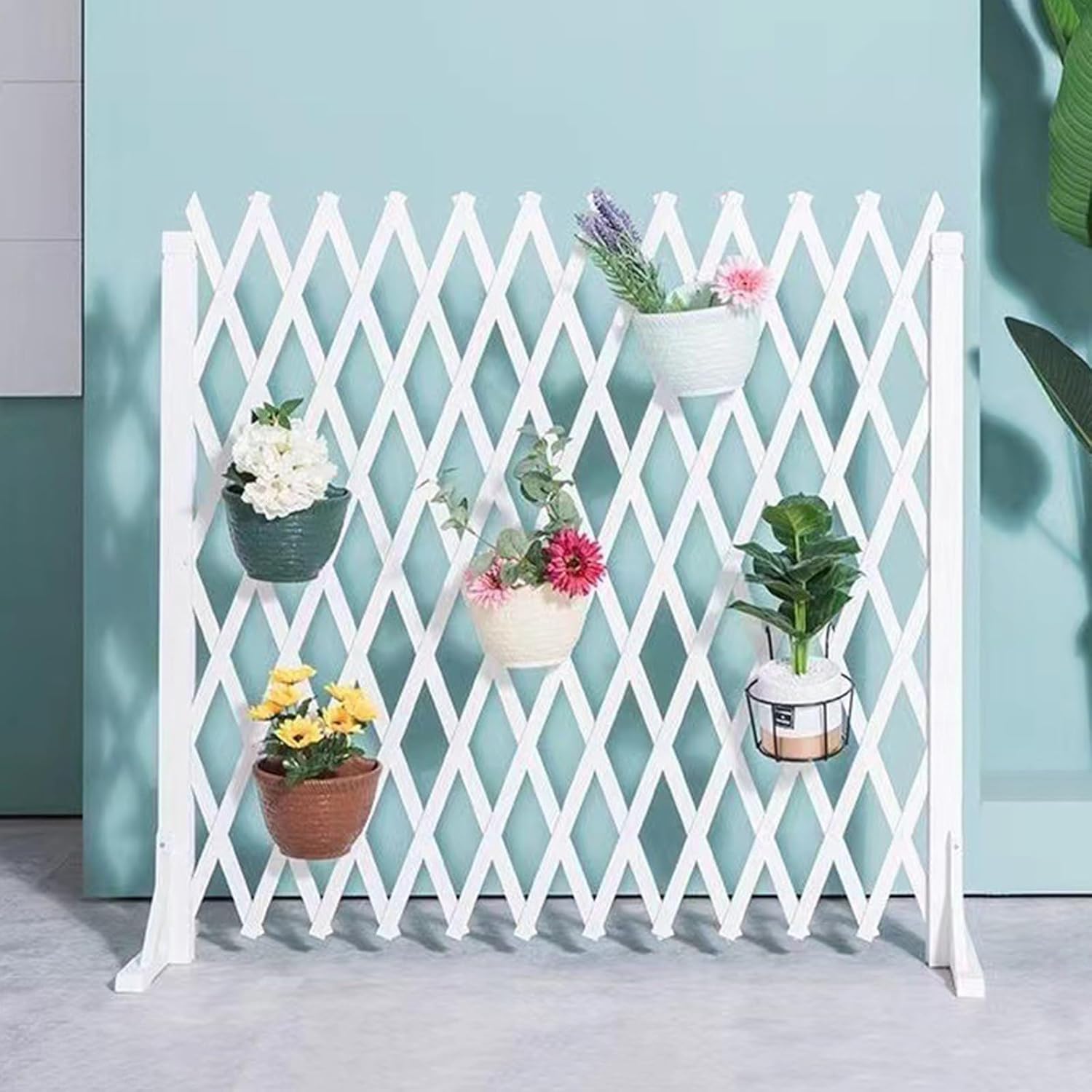 Expandable Wooden Lattice Garden Fence - Retractable Trellis Panel for Climbing Plants, Freestanding Pet Screen, No-Dig Vertical Rack, White 63x19.7in