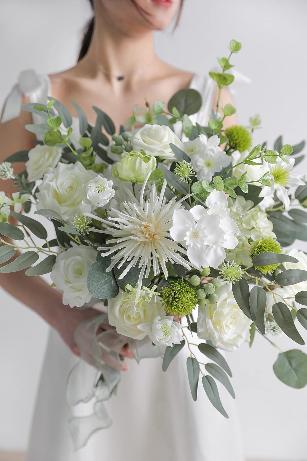 White Artificial Flower Box Set Silk Fake Flowers for DIY Centerpieces Cake Decorations, Wedding Bouquets, Boutonnieres, Home Decor (White Green)