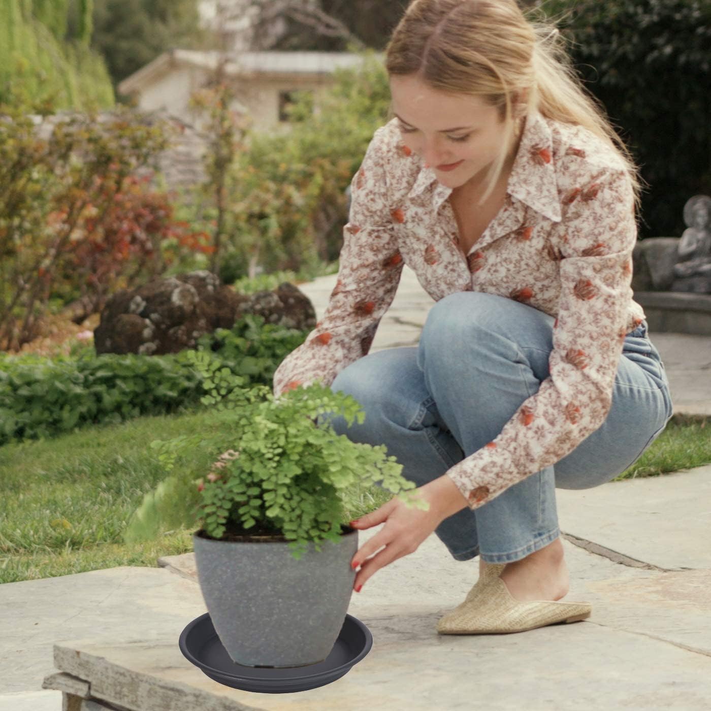 Plant Saucer Pot Tray 8 inch, 2 Packs Plastic Flower Planter Saucers and Drip Trays for Indoors Outdoors, Heavy Durable Plant Plate Water Catcher (Black)