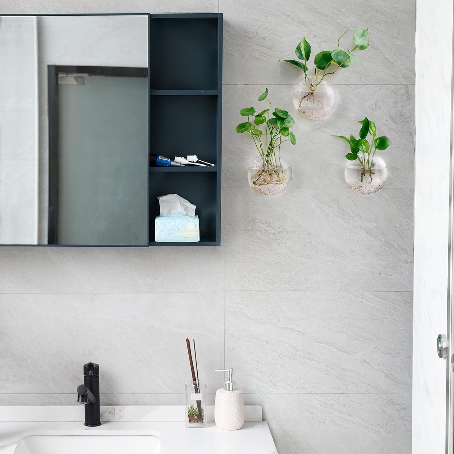 Mkono Wall Hanging Planter Propagation Station Glass Flower Vase for Hydroponics Plants, Bathroom, Home Office Living Room Decor Gift, Oblate Set of 3