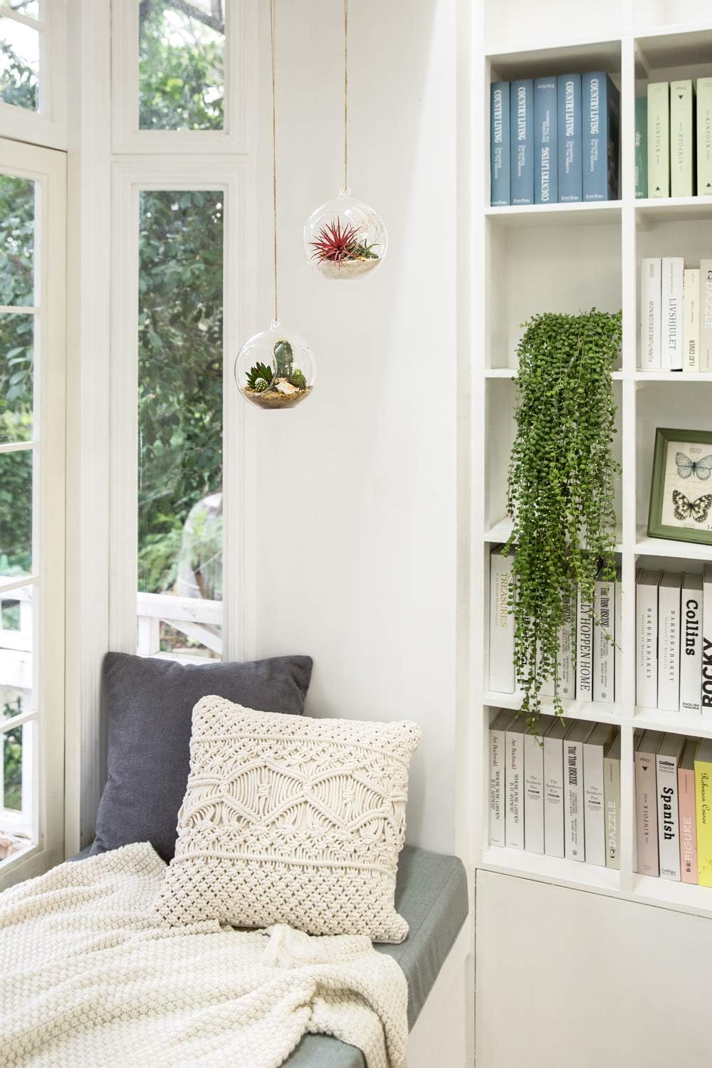 Mkono 2 Packs 6-Inch Round Hanging Glass Planter Air Plant Terrarium Globe for Succulent, Tillandsia, Gifts for Plant Lovers Thanksgiving Christmas Home Decor (Plant Not Included)