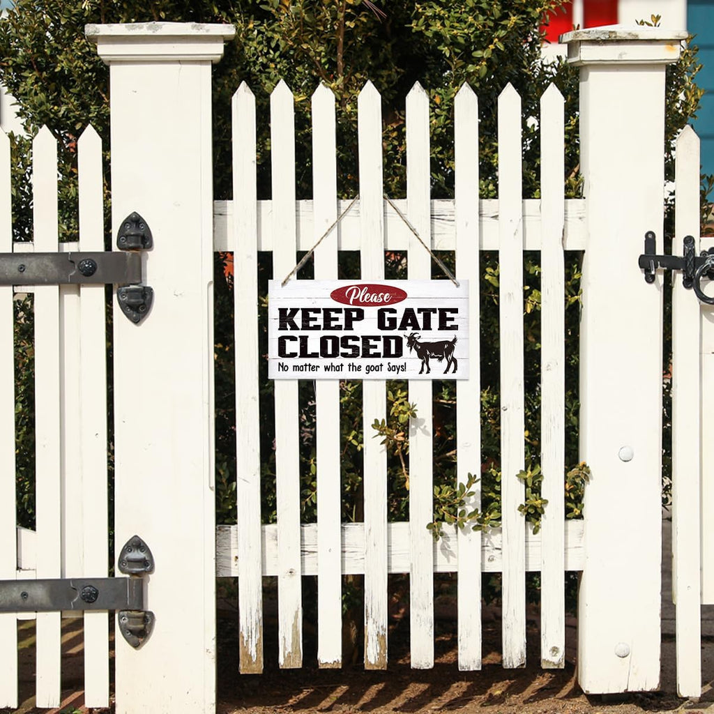 Warning Signs, Keep Gate Closed Goat Sign, Decorative Wood Hanging Wood Plaque, Warning Animal Goat Sign, Funny Novelty Caution Goat Sign for Farm Fence Decor, Farmhouse Home Decor, Gate Sign