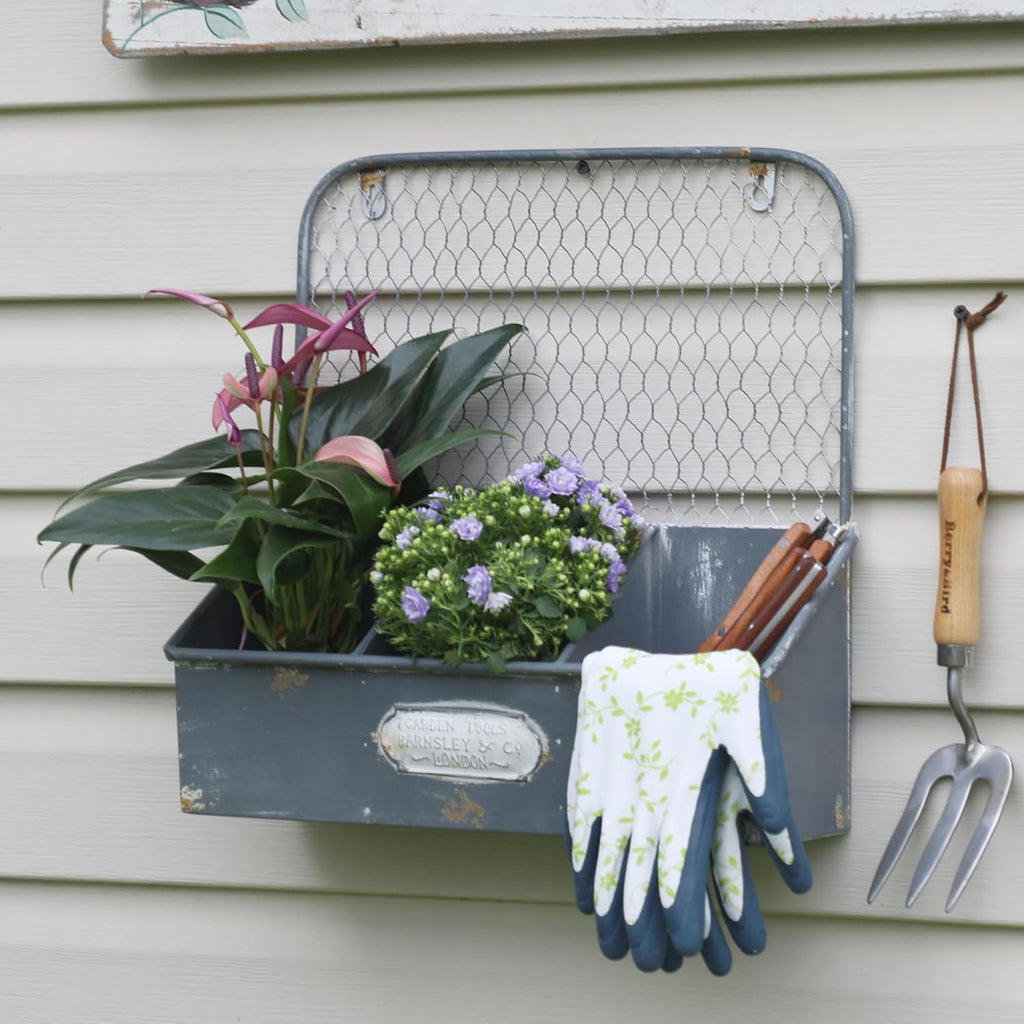 Rustic Metal Wall Mounted Planter Vintage Hanging Flower Pot with 3 Compartments Farmhouse Plants Holder Succulents Tubs for Garden Railing Fence Patio Yard Outdoor Decor