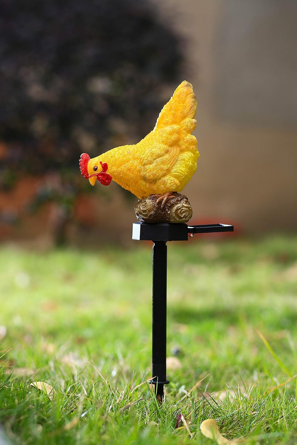 Outdoor Chicken Solar Lights: Garden Decor for Outside Patio Yard Cute Chicken Gifts for Housewarming Mother's Day Birthday