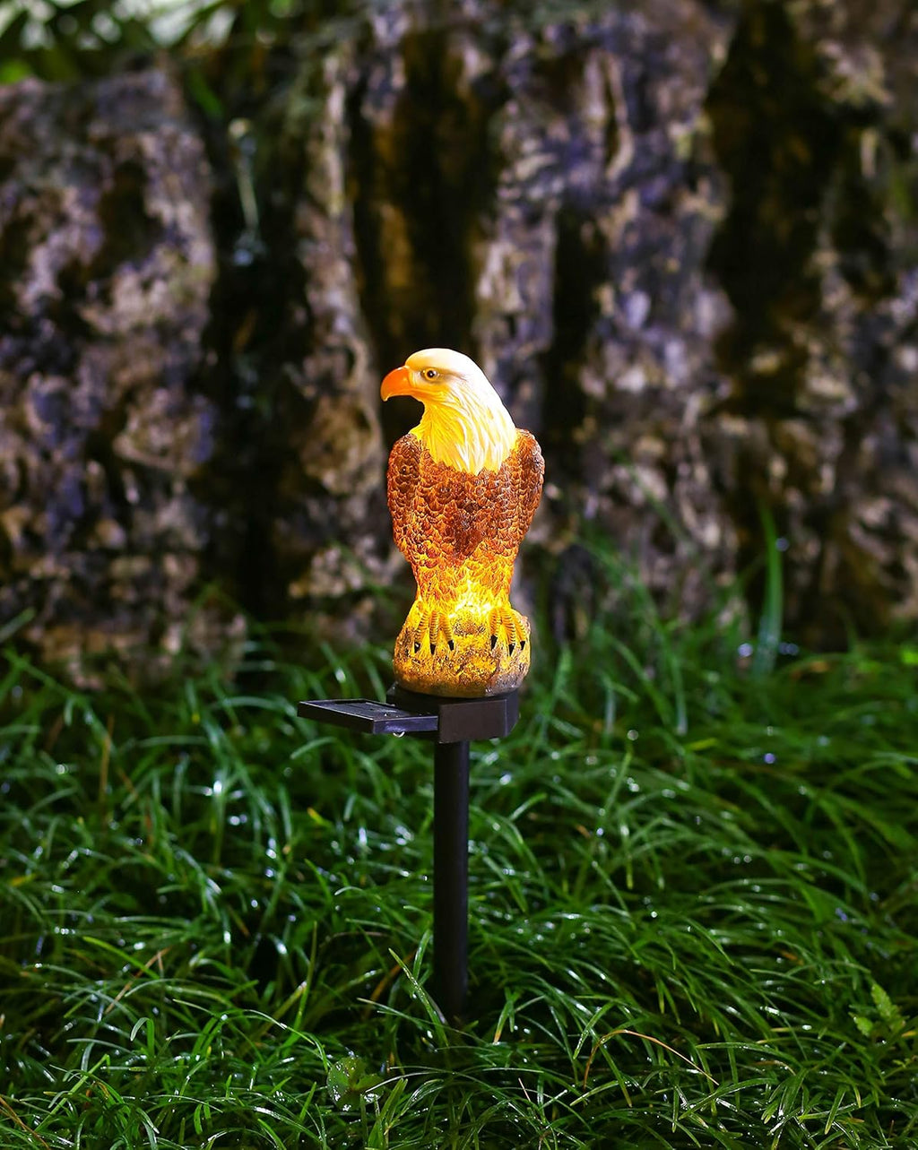 Eagle Figurine Garden Solar Stake Light Eagle Solar Lights Outdoor Decorative Bright Light Eagle Statue for Garden, Lawn, Patio, Yard Decoration（2pack）