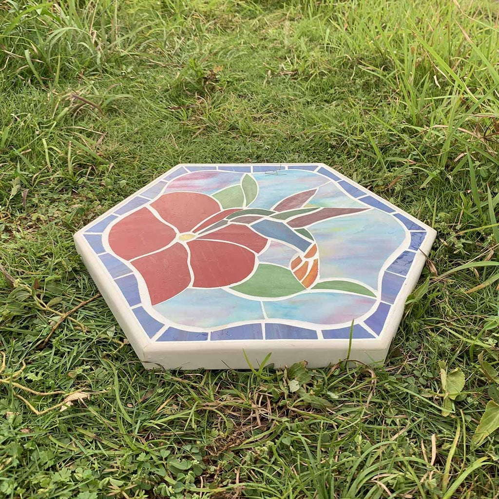 Bieye MSS003 Tiffany Style Stained Glass Mosaic Decorative Stepping Stone for Garden Decor (13" Hexagonal, Hummingbird)