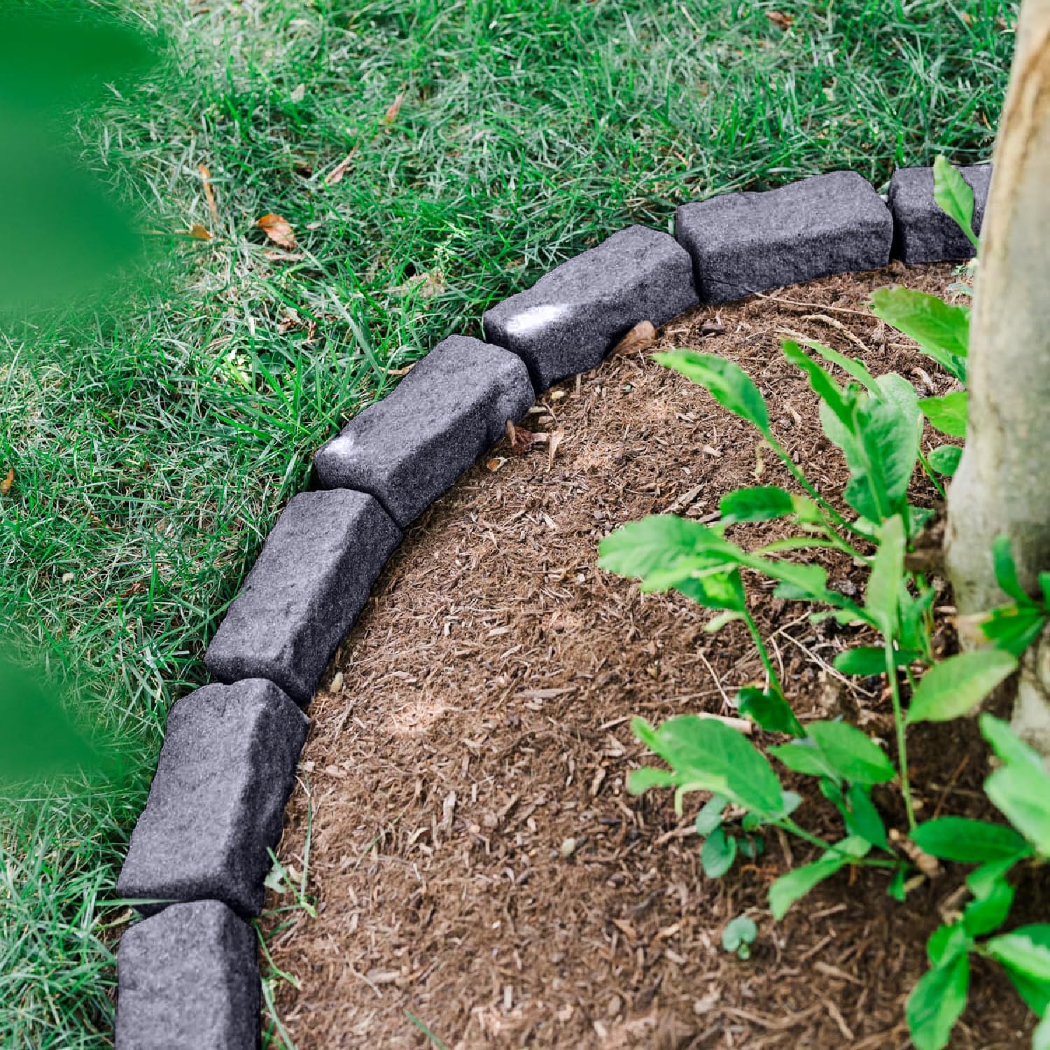 Beuta Landscape Edging | Garden Edging Border | Faux Stone Bricks for Lawn Edging, Flower beds, Pathways & Yard Edging– 1 Pack | Each Section Has 6 Bricks 48" L x 4" W x 2.25" H | 3 Spikes |Charcoal