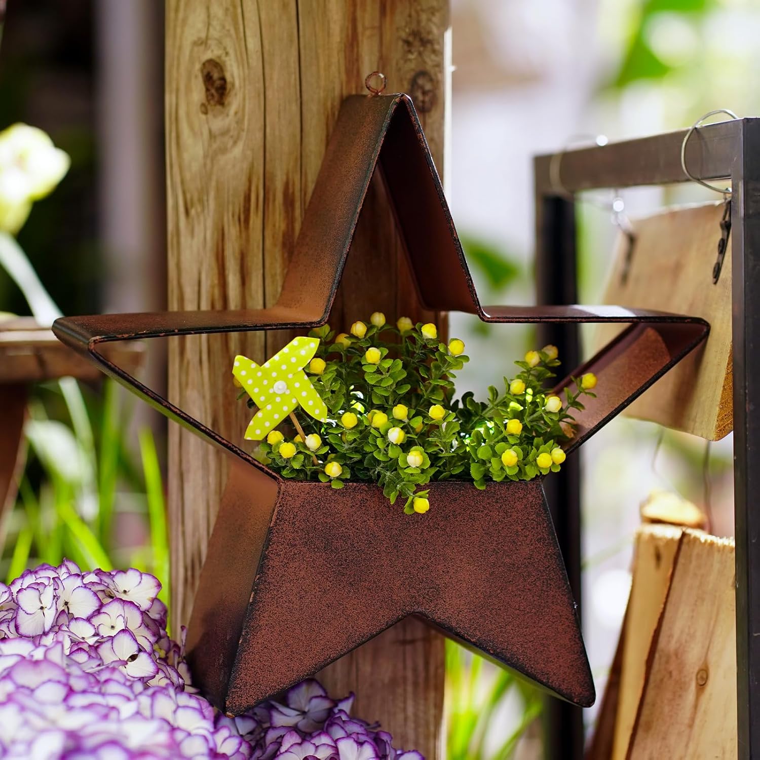 Metal Hanging Planters for Indoor & Outdoor Plants - Star Shaped Planters for Wall or Window,Garden Patio or Indoor Decor for Women(Cooper)