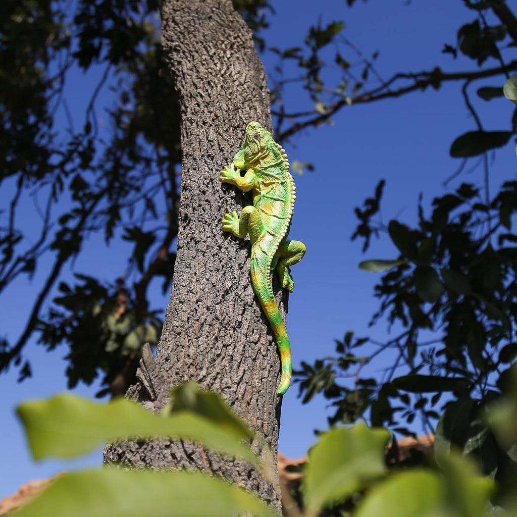 Garden Lizard Statue Simulation Lizard Statue Decorative Resin Animal Sculpture Outdoor Garden Yard Lawn Art Deco Gift 10.24 inch Hand Painted