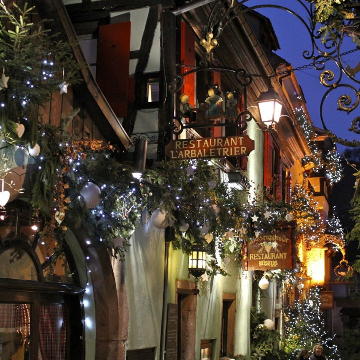 Solar String Lights Outdoor, 200LED 72Ft 8 Modes Outside Lights Solar Christmas Lights Waterproof Starry Fairy Lights Ambiance Lighting for Patio Garden Wedding Party Christmas Decor (White)