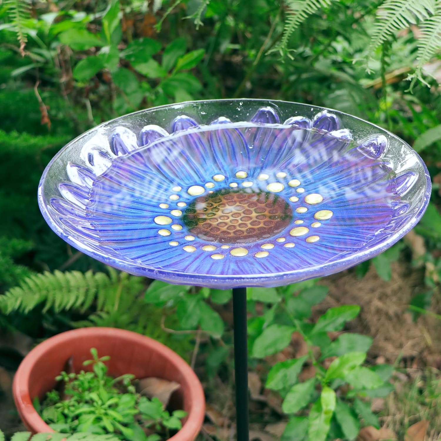 MUMTOP Bird Baths for Outdoors, Glass Bird Bath Stake, Purple Daisy Birdbaths & Support, Bee Baths for Garden, Outside, Lawn, Outdoor Decor