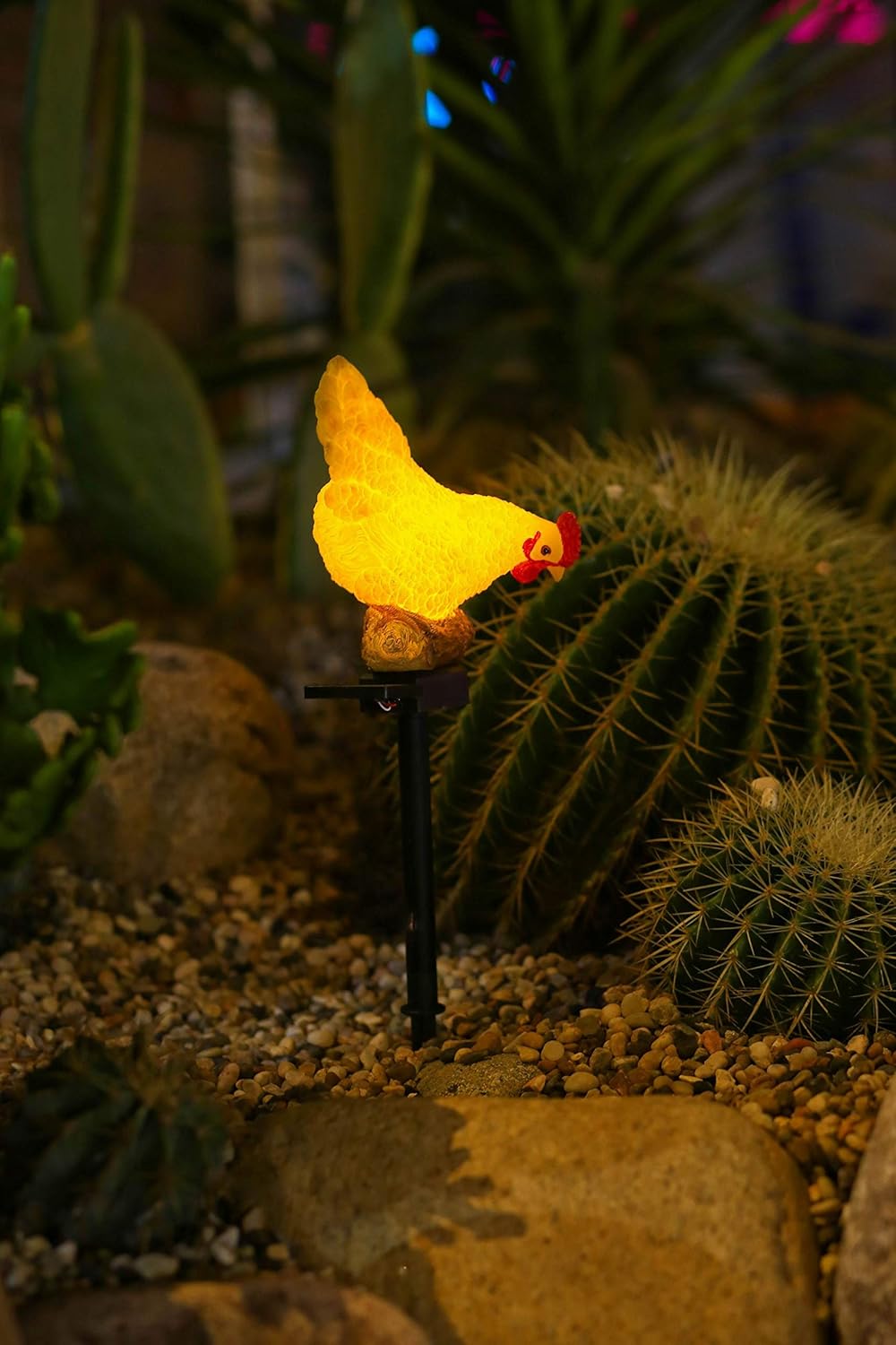Outdoor Chicken Solar Lights: Garden Decor for Outside Patio Yard Cute Chicken Gifts for Housewarming Mother's Day Birthday