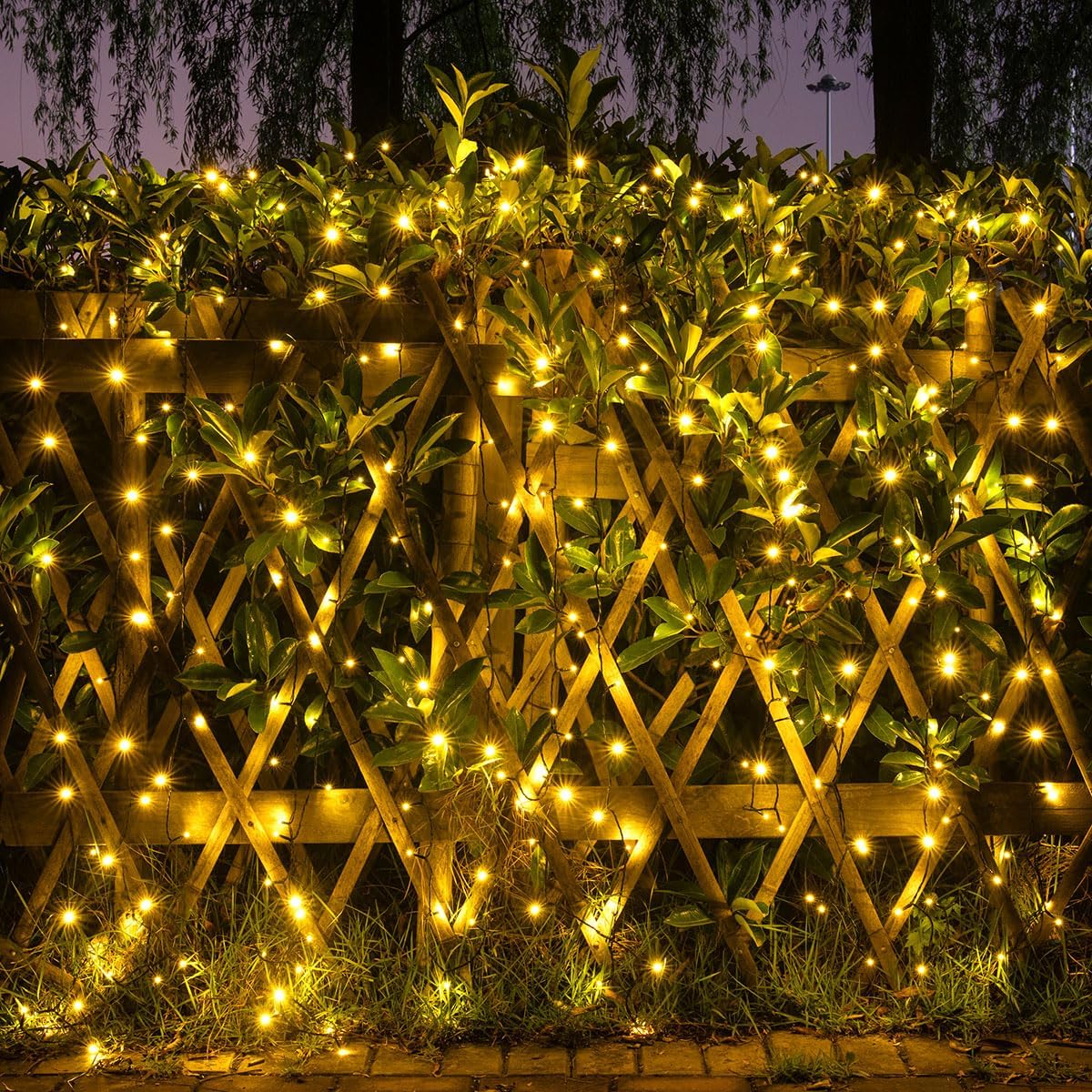 Solar String Lights for Outside High Bright Outdoor Waterproof Solar Powered String Lights with Remote for Tree Garden Backyard Patio Porch (Warm White, 100FT 300 LED)