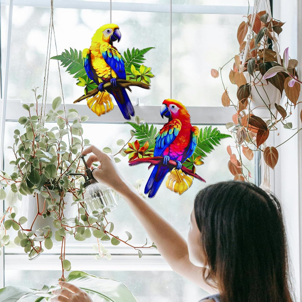 ULENDIS 2 Pack Metal Parrot Wall Decor, 11.8" Bright Color Tropical Bird Macaw Outdoor Wall Art Patio Fence Decorations, Hanging Bird Decor for Garden Yard Living Room Bedroom Balcony
