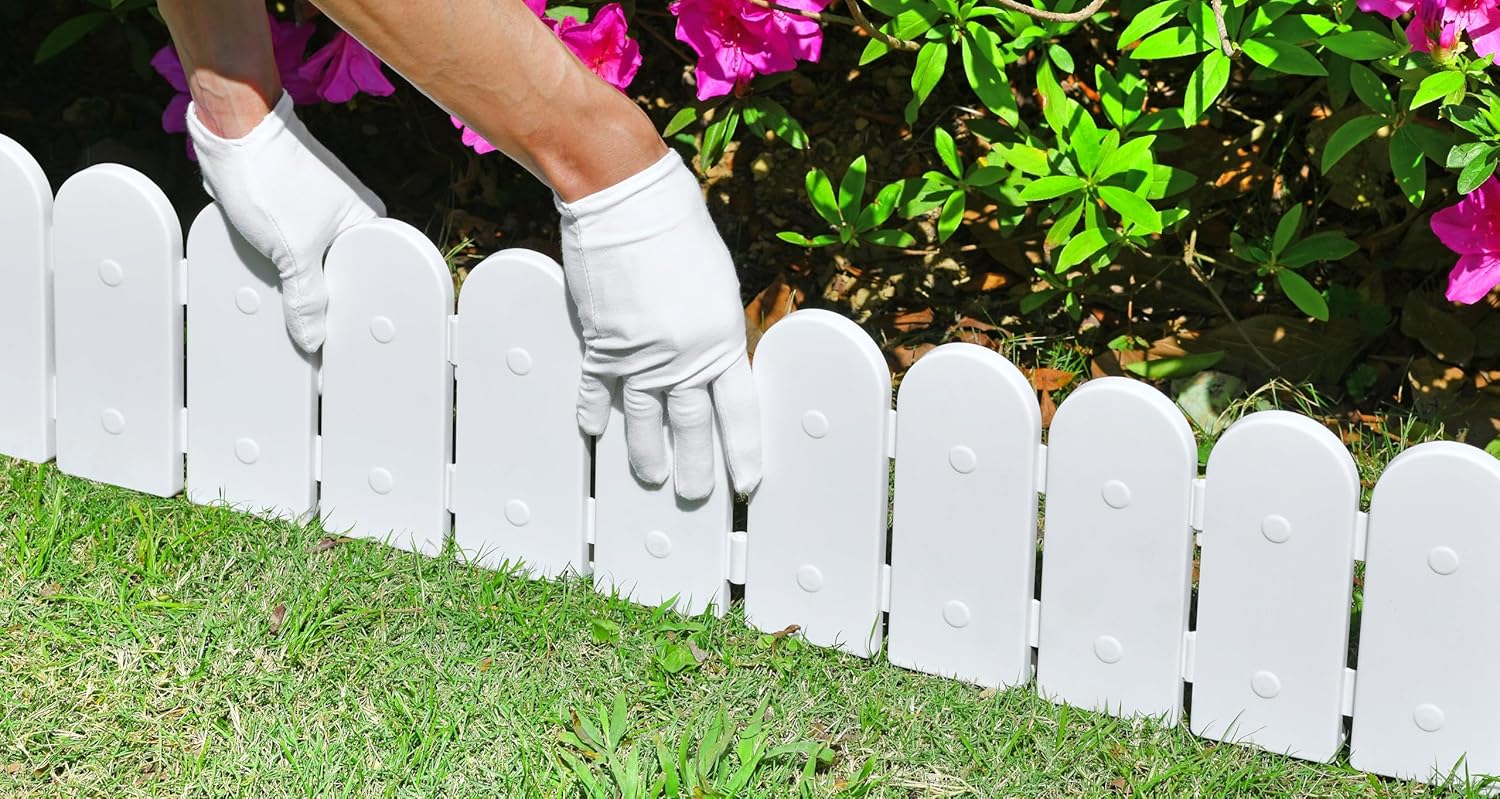 Evelyne Garden Border Edging: Wooden Fence Design - 16pcs White Yard Landscaping Fence Liner Lawn Edge Barrier - 20ft Kit of Decorative Lawn Landscape Panels Elements-Landscaping Edging-GMT-10374-D16