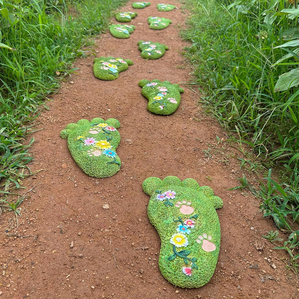 Garden Stepping Stones - Patio Outdoor Decorative Footprint Stones, Lawn Stepping Stones Set, Resin (Set of 2)