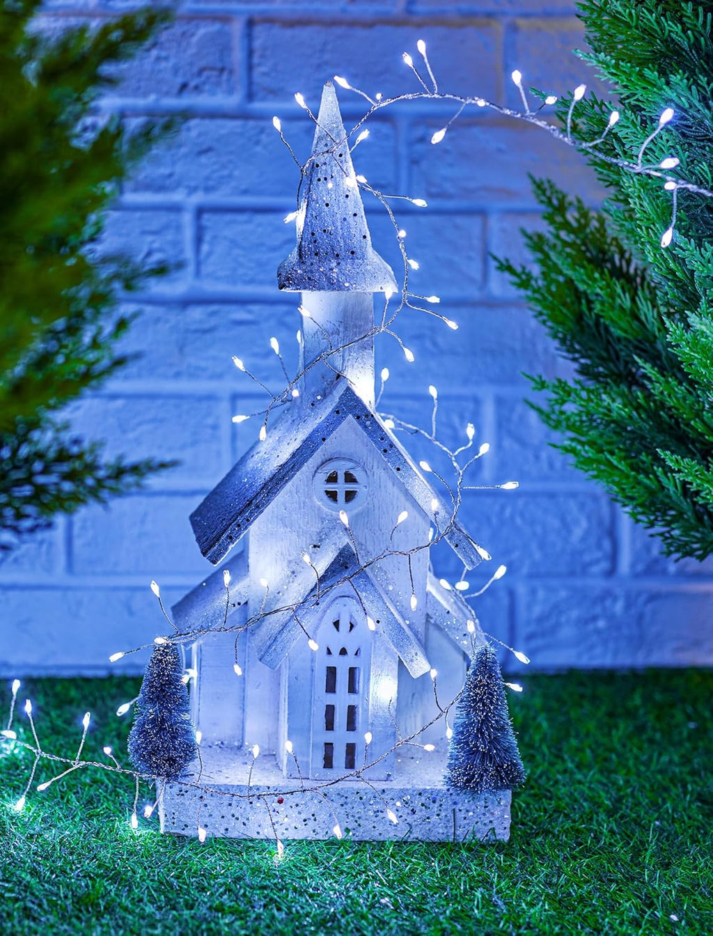 Brightown Solar Lights for Outside, 9.8Ft 120 LED Solar String Lights Outdoor Waterproof, 8 Modes Firecracker Balcony Light for Tree Patio Christmas Party Wedding Decor (Pure White)