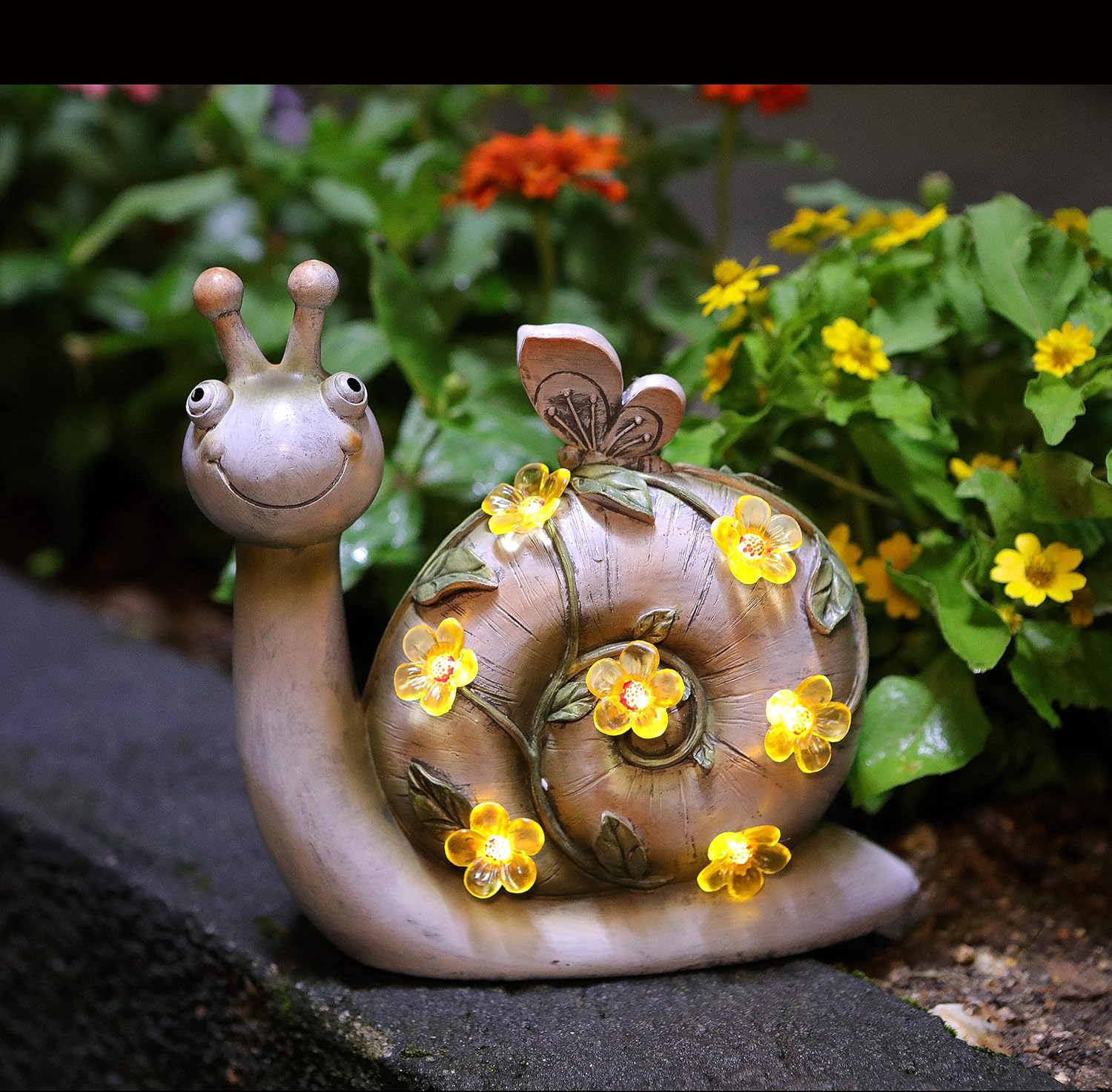 Resin Snail Figurine Lights Solar Powered Outdoor Statue Lights for Patio Lawn Garden Yard Decorations, L8.5 x W3.5X H8.5 Inch