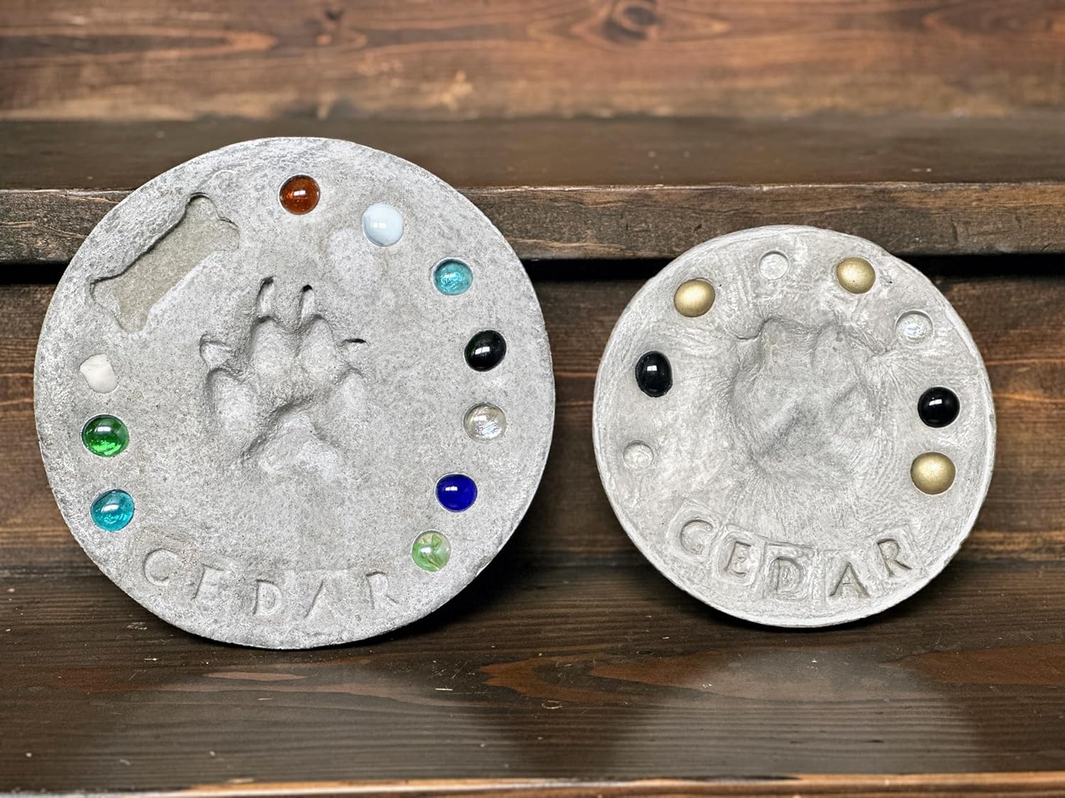 DIY Paw Print Stepping Stone Kit, Pet Memorial Stone, Pet Garden Stone (8 Inch)
