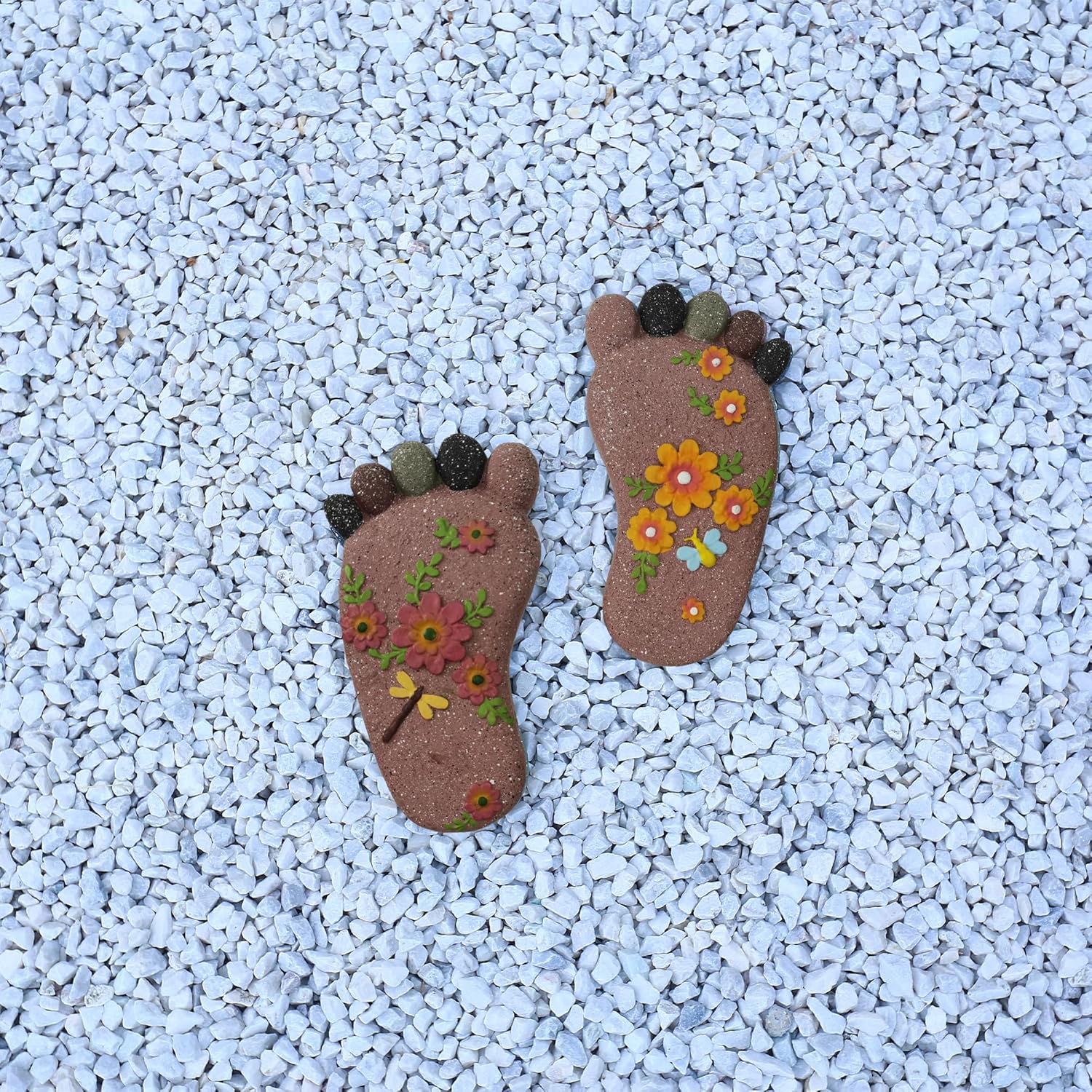 Stepping Stones - Light Brown Resin Footprint Shaped Set of 2 for Patio, Deck, Garden or Sidewalk