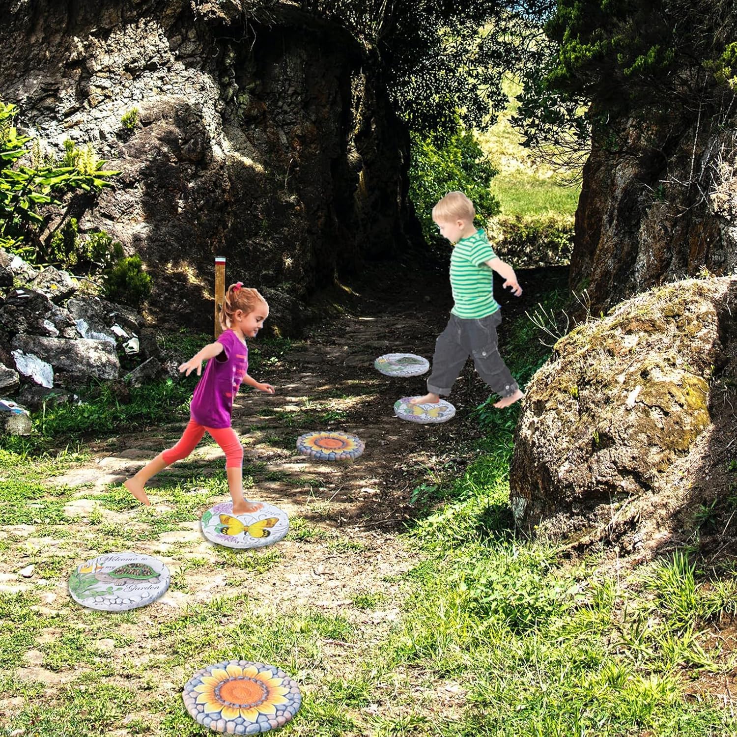 Sunflower Stepping Stones Outdoor Garden - Pavers for Outside Walkway Garden Stones Garden Stepping Stones Outdoor Decorative Stone for Garden 9.5 * 9.5 * 0.7 Inch LC Lcdecohome